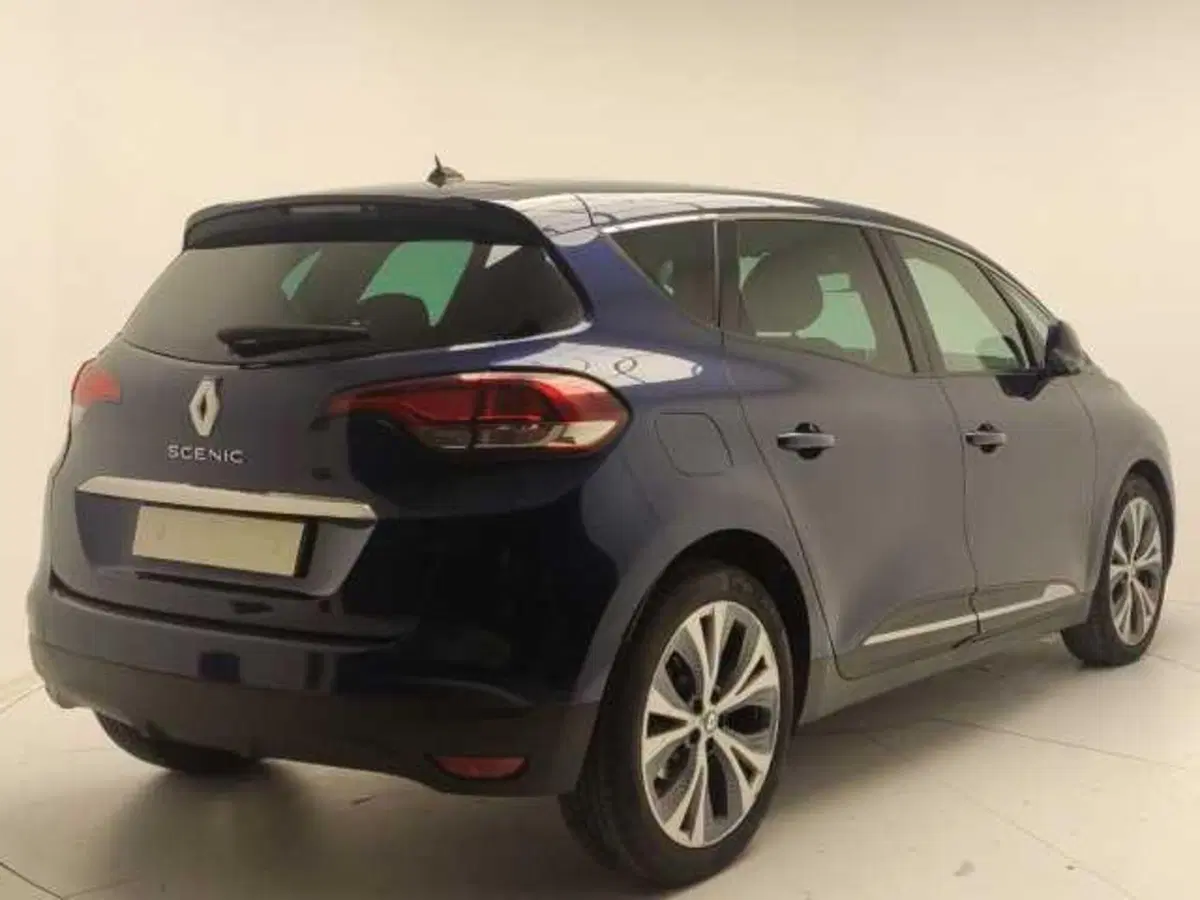 Renault Scenic E-Tech Electric usata a Avellino (7)