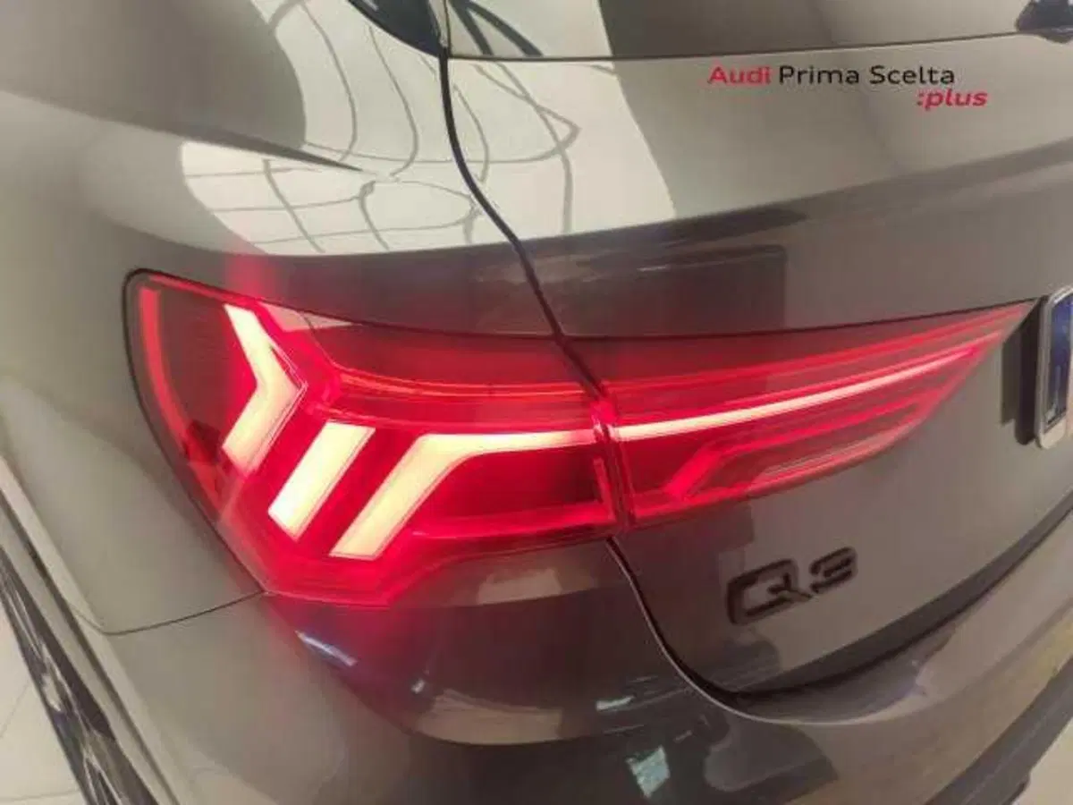 Audi Q3 Sportback usata a Avellino (14)