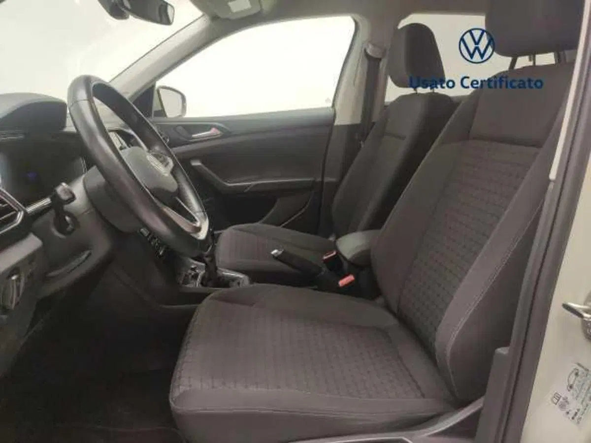 Volkswagen T-Cross usata a Avellino (14)