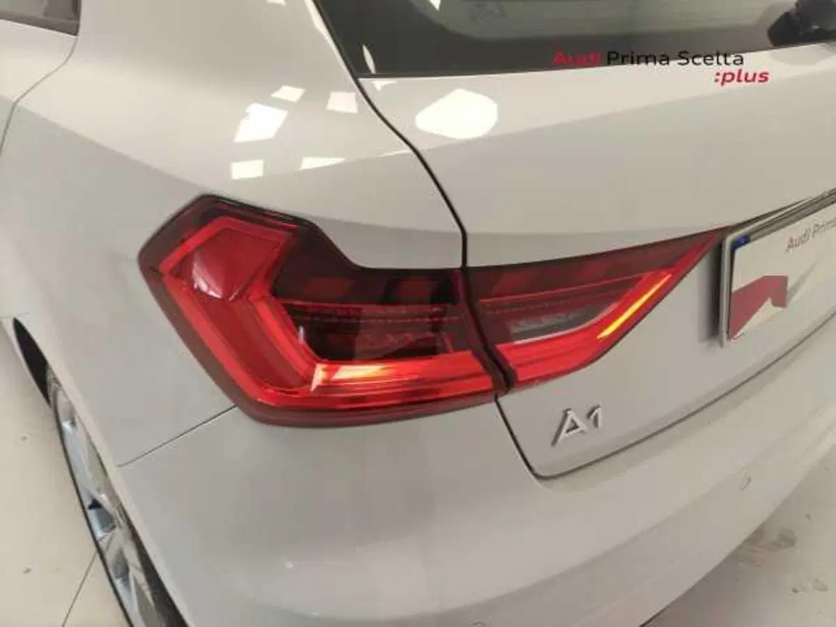 Audi A1 Sportback usata a Avellino (11)