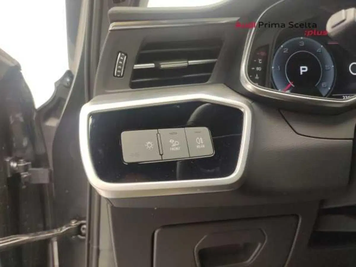 Audi A6 Avant usata a Avellino (20)