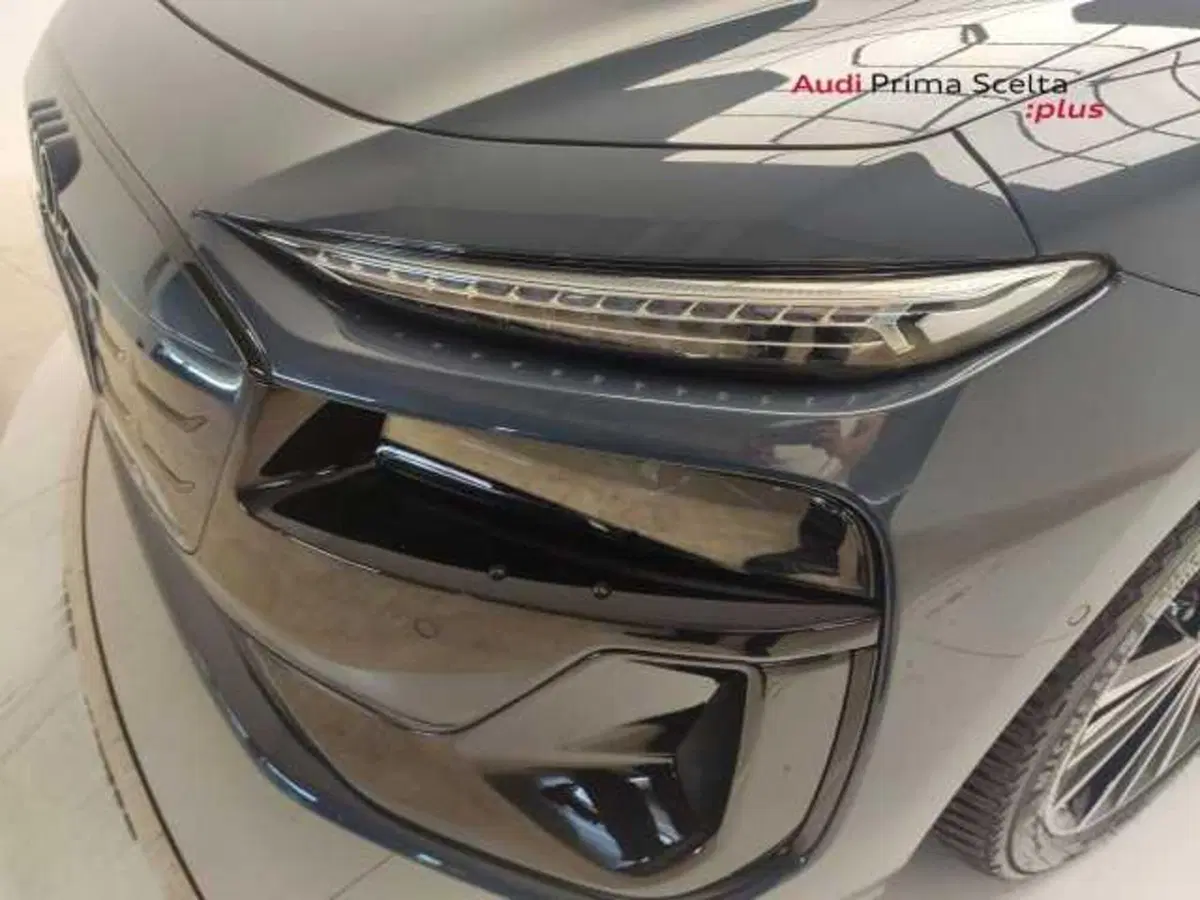 Audi A6 Avant e-Tron usata a Avellino (10)