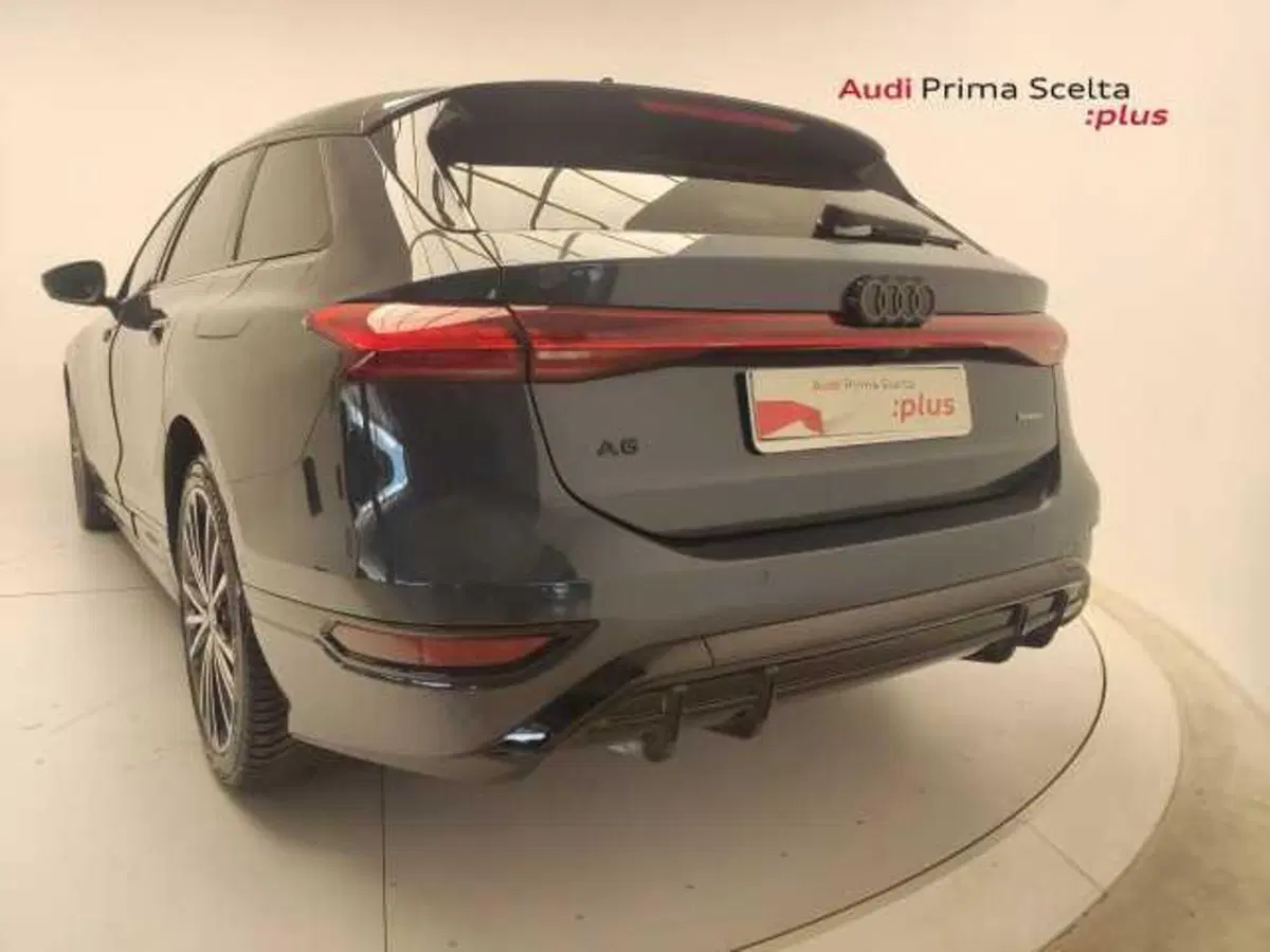 Audi A6 Avant e-Tron usata a Avellino (16)