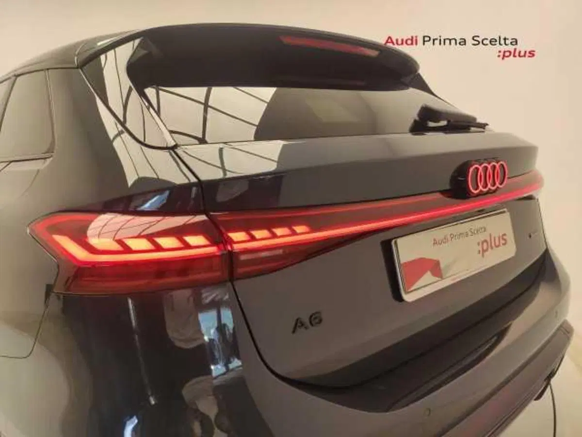 Audi A6 Avant e-Tron usata a Avellino (17)