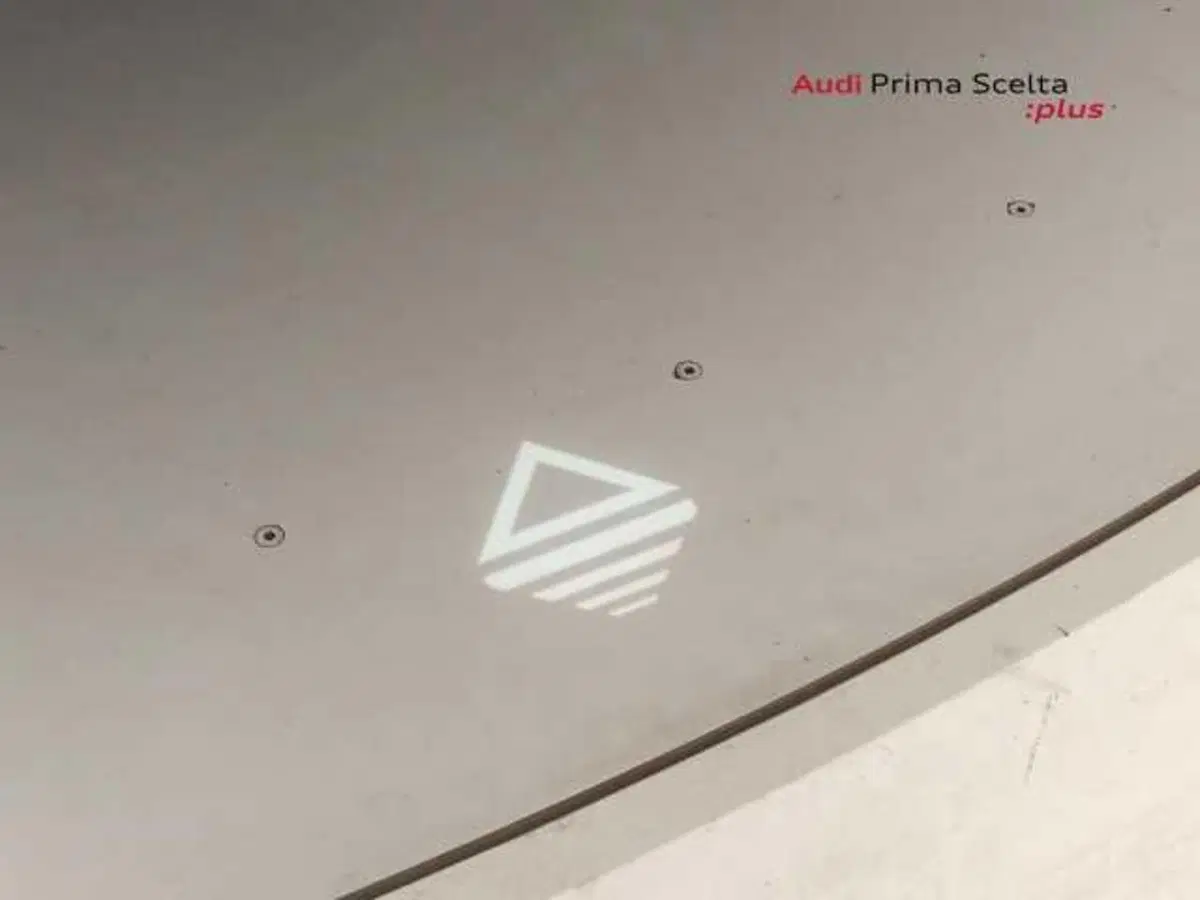 Audi A6 Avant e-Tron usata a Avellino (20)