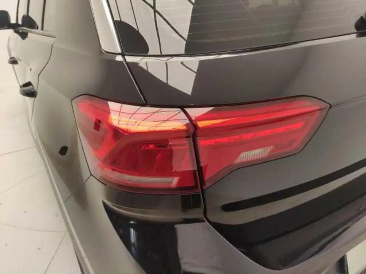 Volkswagen T-Roc usata a Avellino (12)