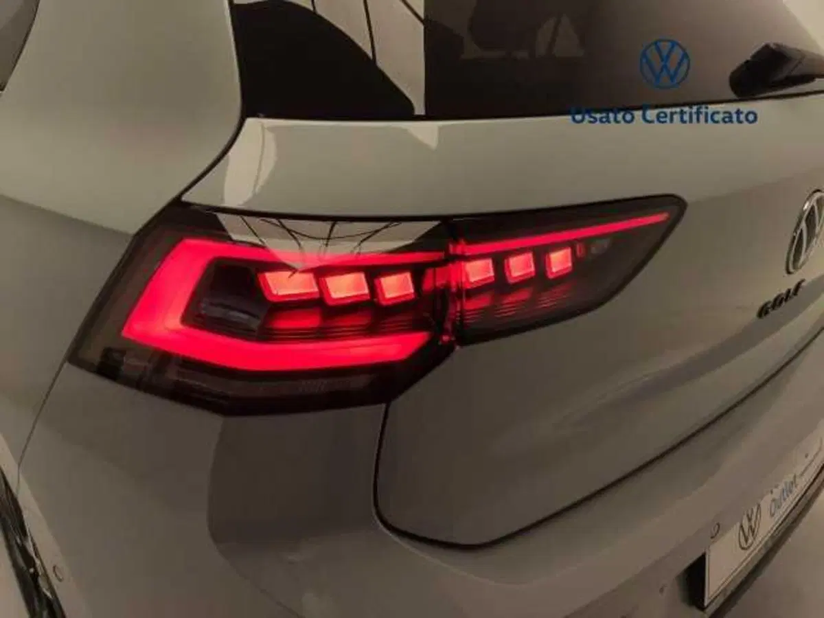 Volkswagen Golf nuova a Avellino (13)