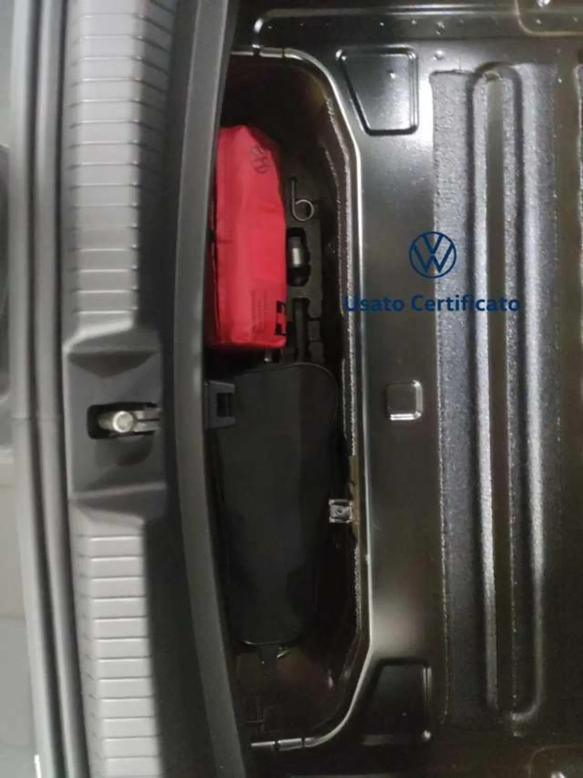 Volkswagen ID.3 nuova a Avellino (12)