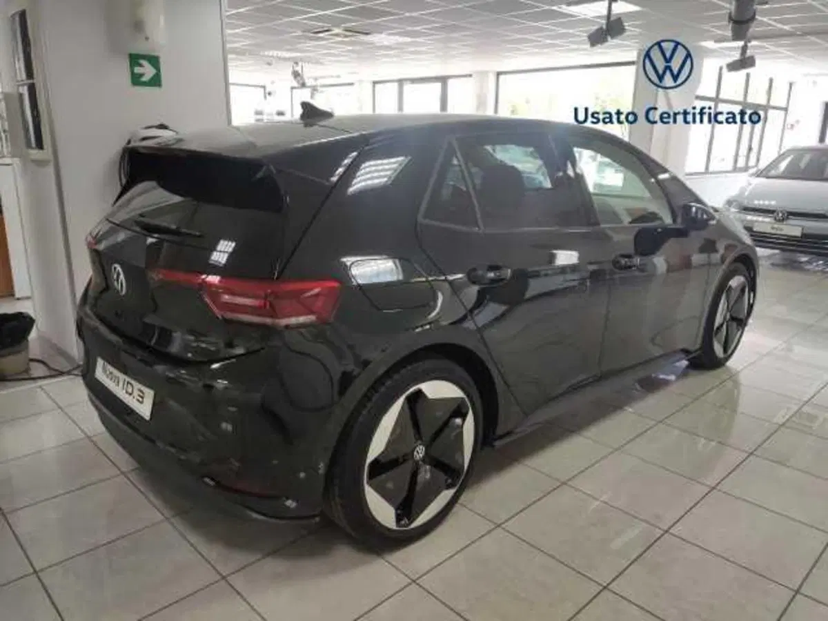Volkswagen ID.3 nuova a Avellino (6)