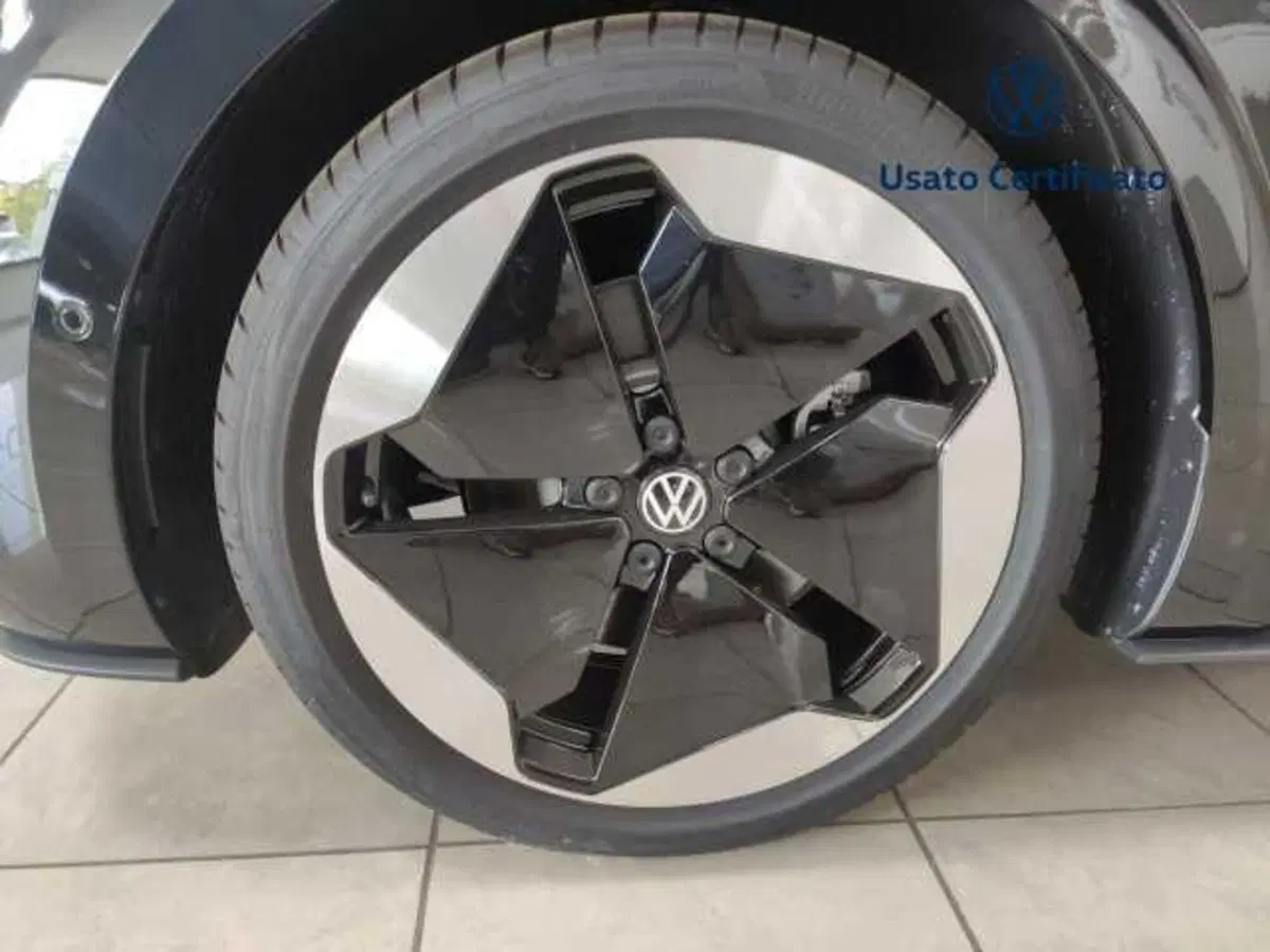 Volkswagen ID.3 nuova a Avellino (7)