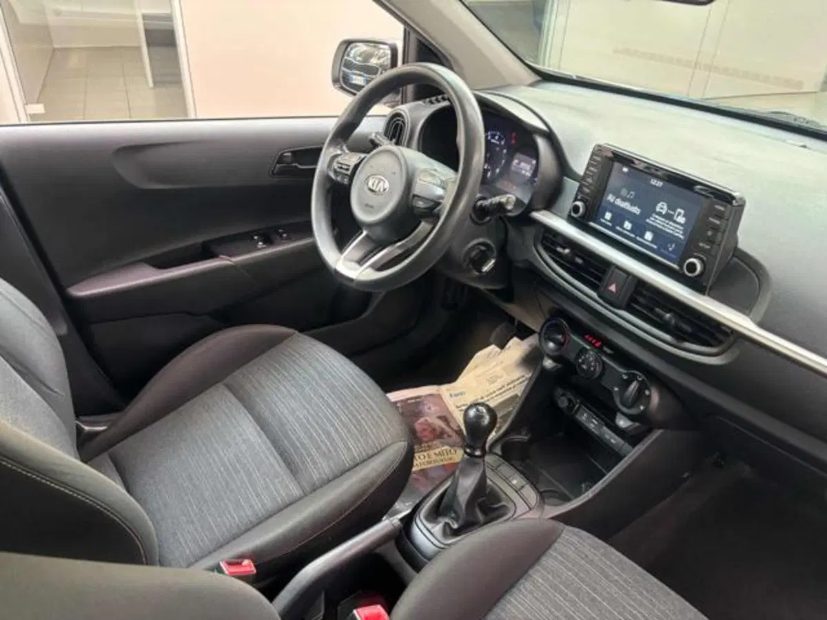 Kia Picanto nuova a Pesaro-Urbino (6)