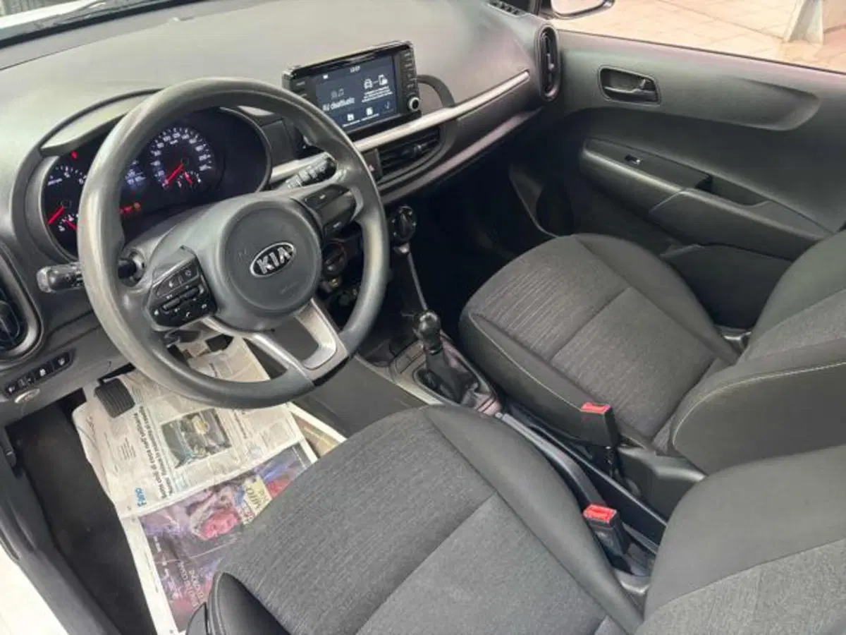 Kia Picanto nuova a Pesaro-Urbino (8)
