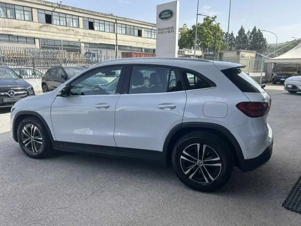 Mercedes-Benz GLA SUV usata a Potenza (4)