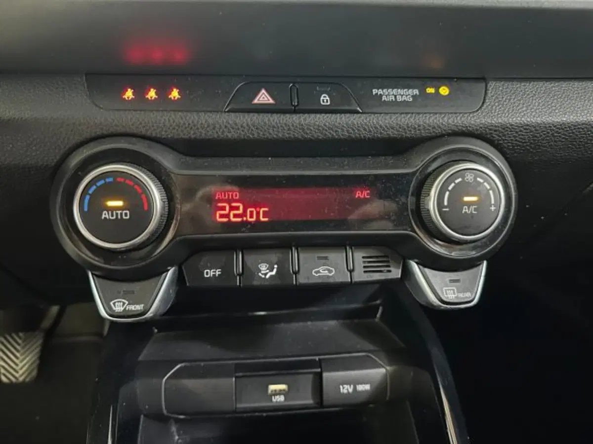 Kia Stonic usata a Vicenza (11)