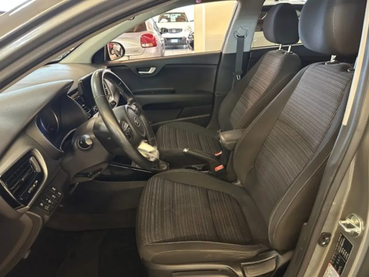 Kia Stonic usata a Vicenza (7)