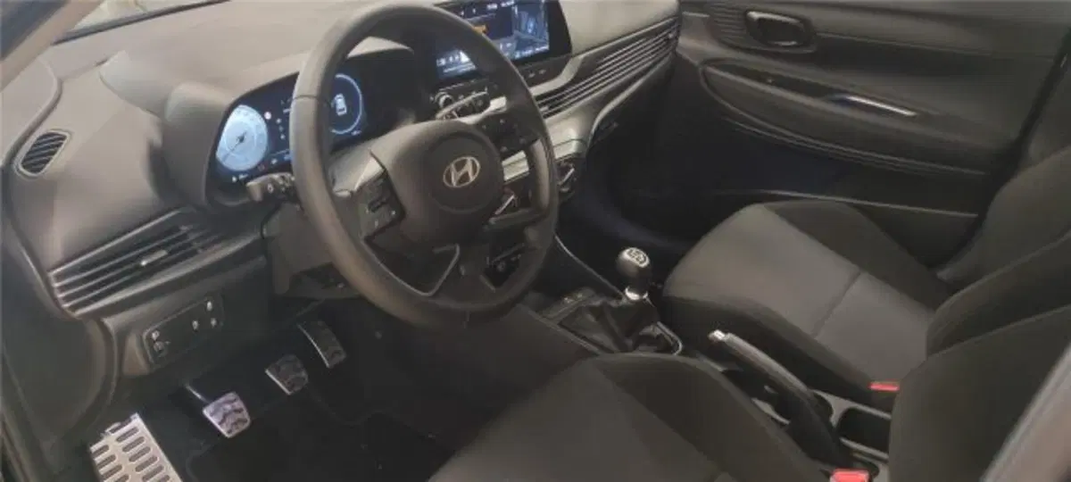 Hyundai Bayon nuova a Bari (5)