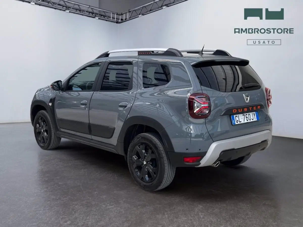 Dacia Duster usata a Milano (3)