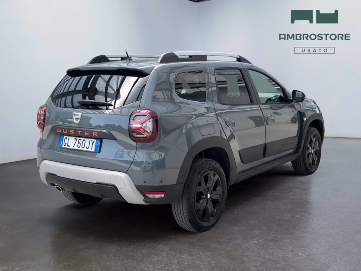Dacia Duster usata a Milano (5)