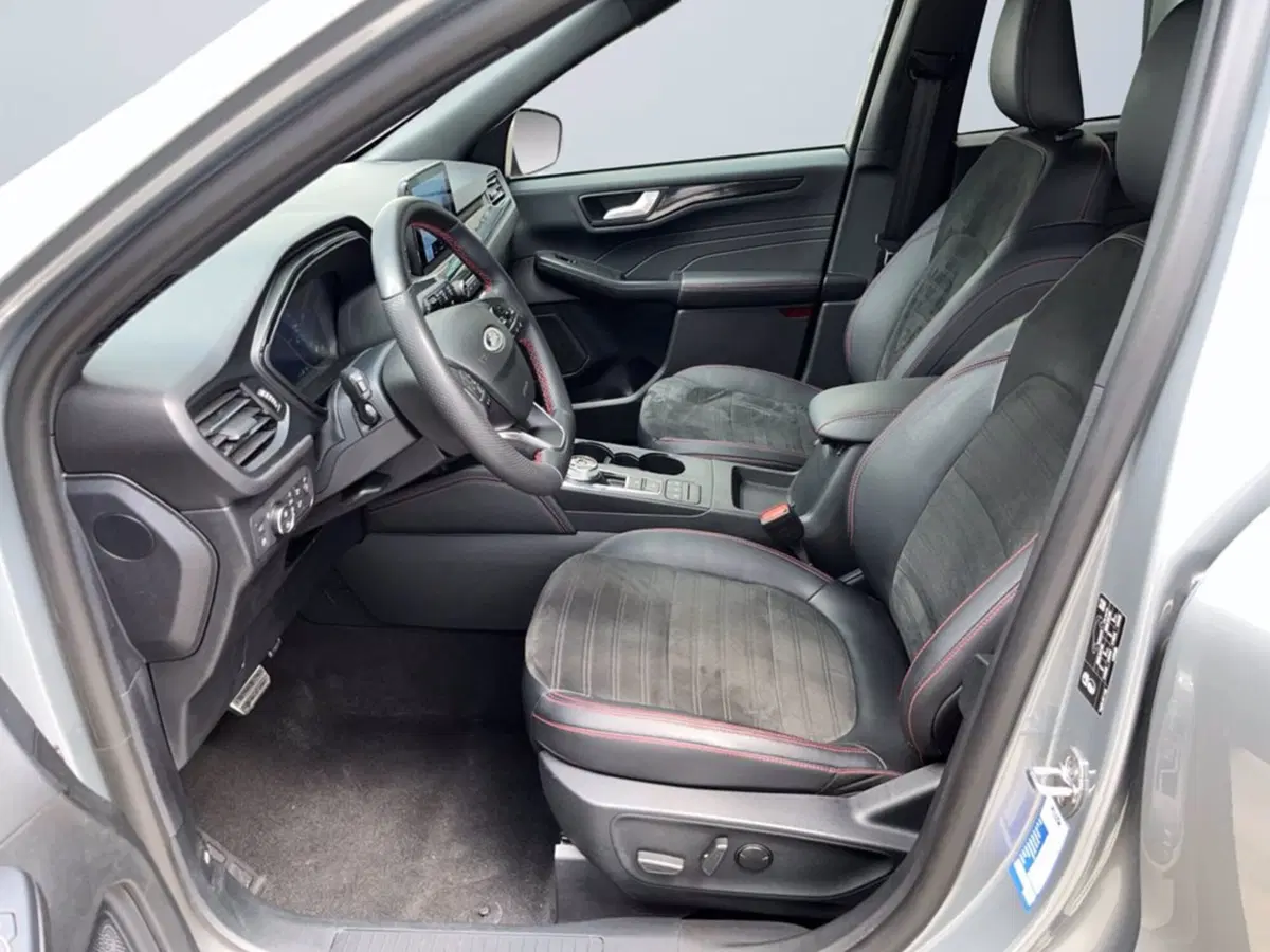 Ford Kuga usata a Milano (10)
