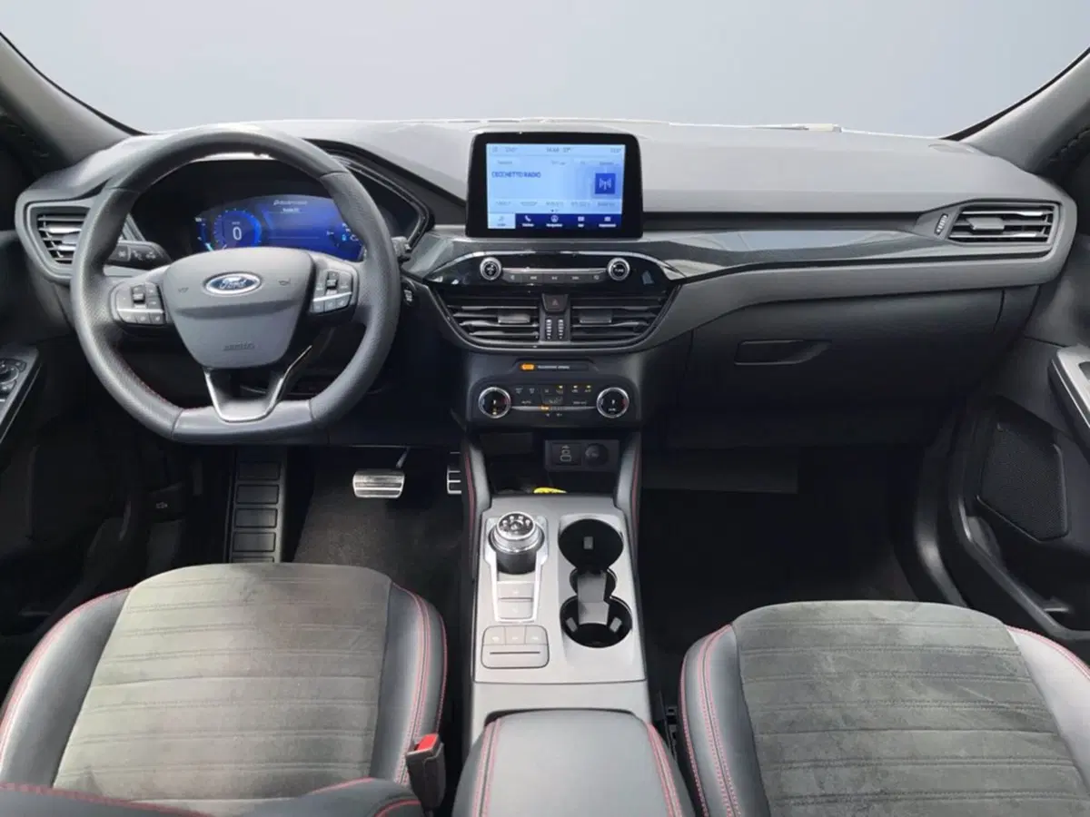 Ford Kuga usata a Milano (11)