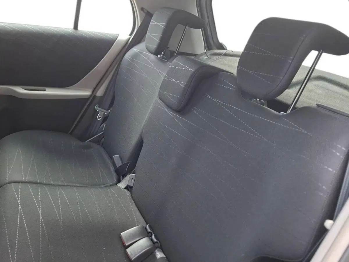 Toyota Yaris usata a Torino (11)