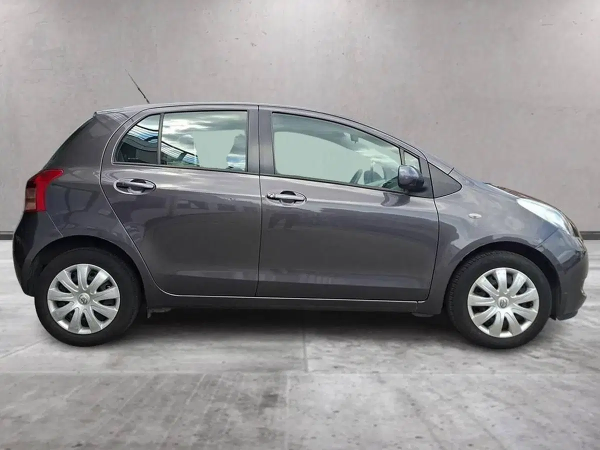 Toyota Yaris usata a Torino (3)