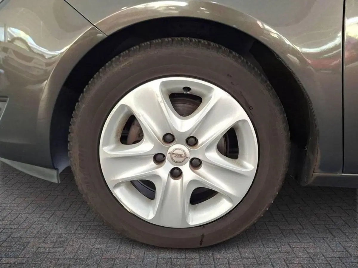Opel Meriva usata a Torino (5)