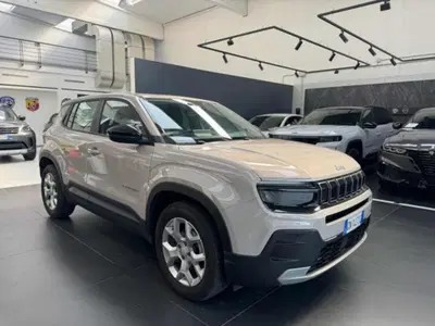 Jeep Avenger 1.2 turbo Altitude fwd 100cv del 2023 usata a Vercelli