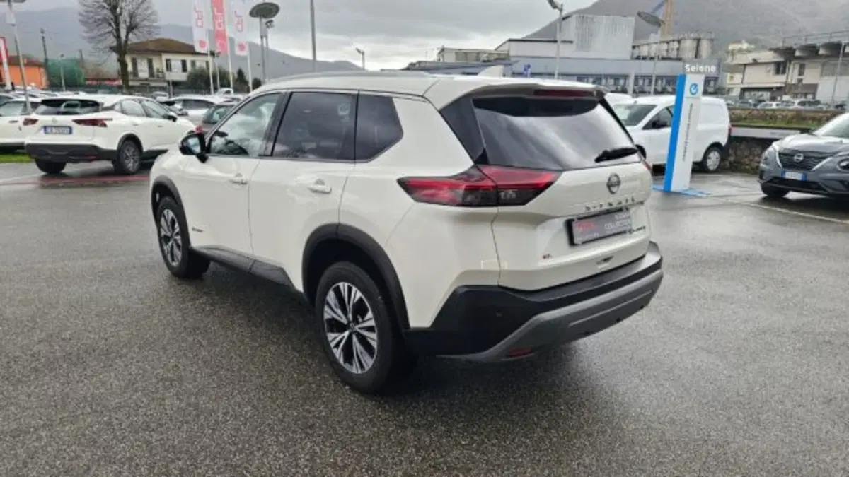 Nissan X-Trail usata a Lucca (6)