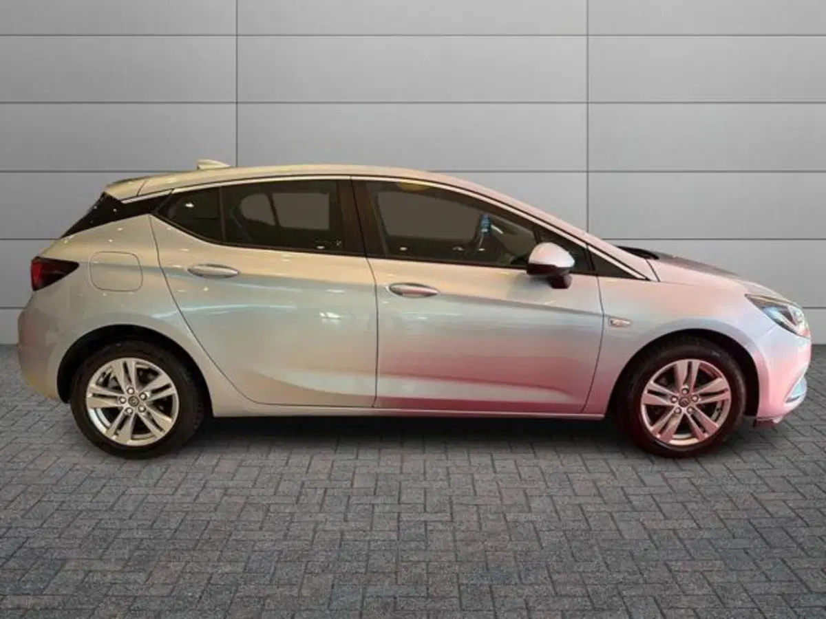 Opel Astra usata a Sassari (5)