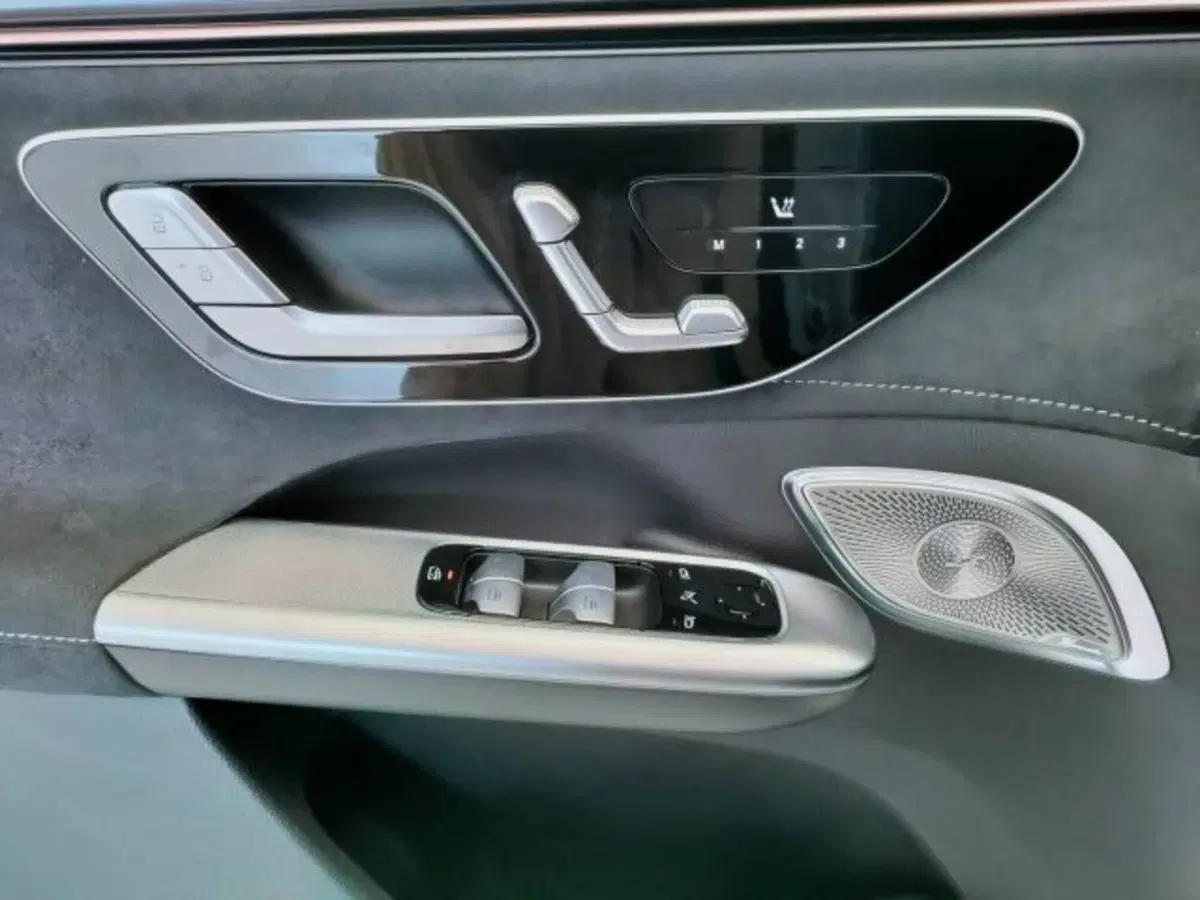 Mercedes-Benz EQE SUV usata a Teramo (17)