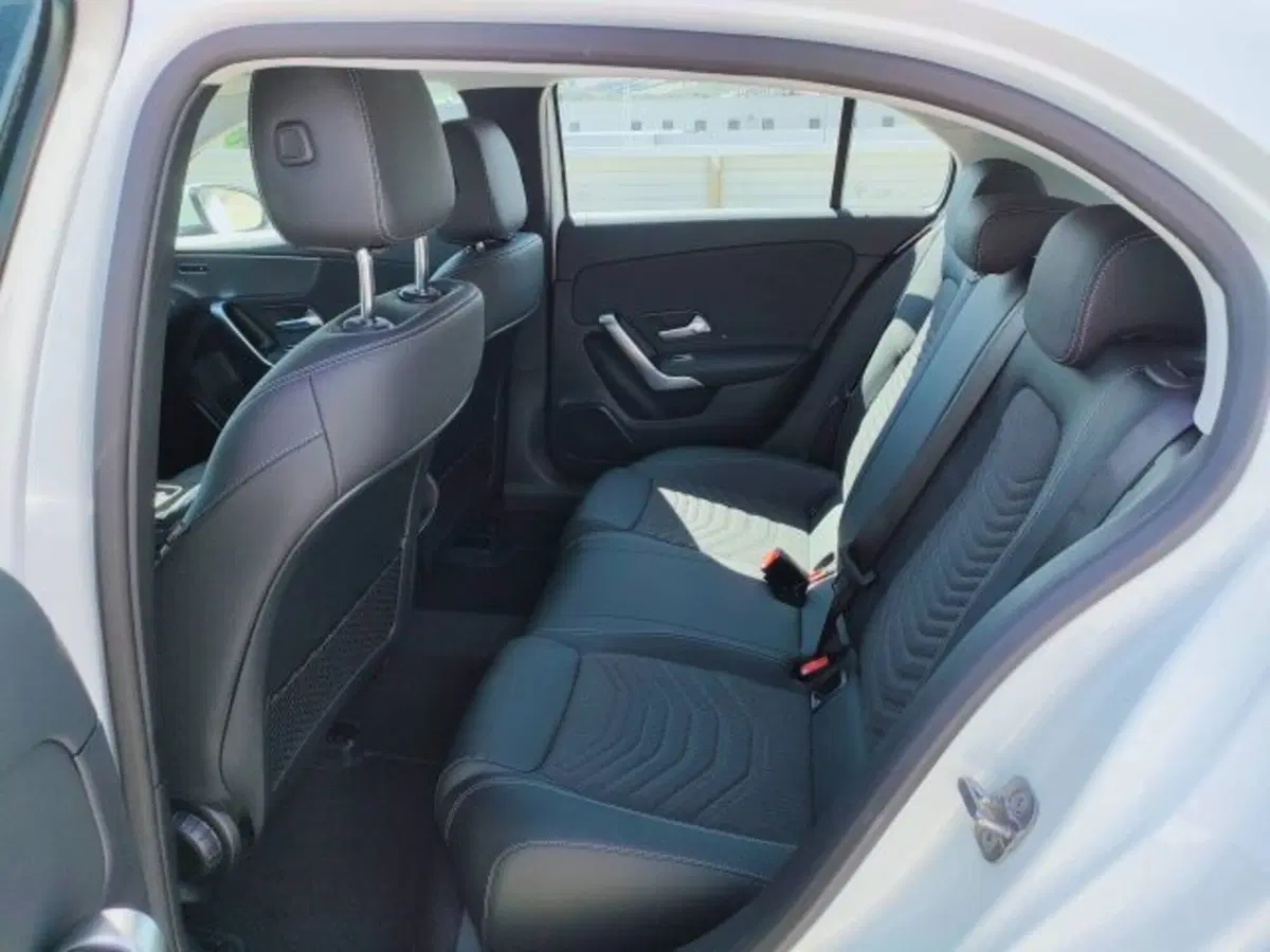 Mercedes-Benz Classe A nuova a Teramo (11)