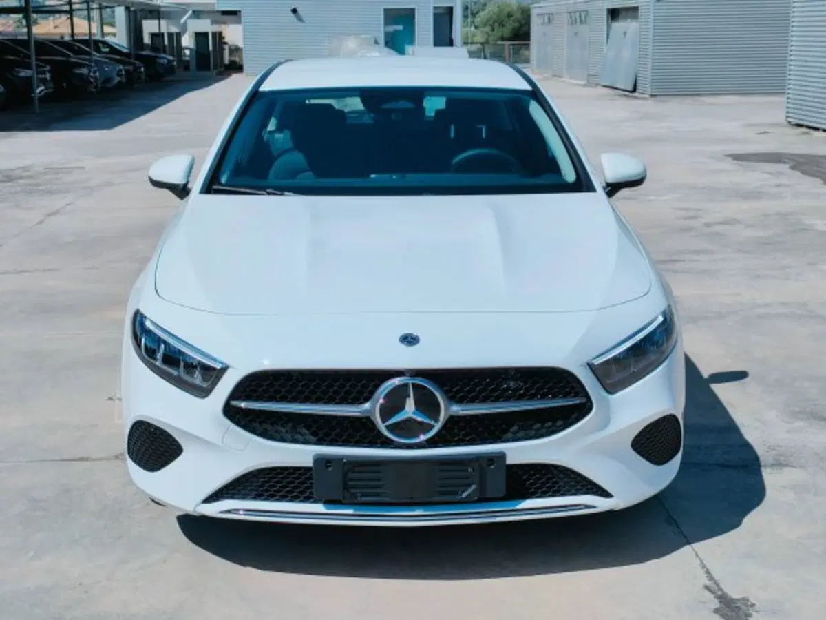 Mercedes-Benz Classe A nuova a Teramo (2)