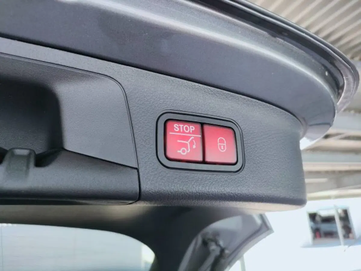 Mercedes-Benz GLA SUV nuova a Teramo (8)