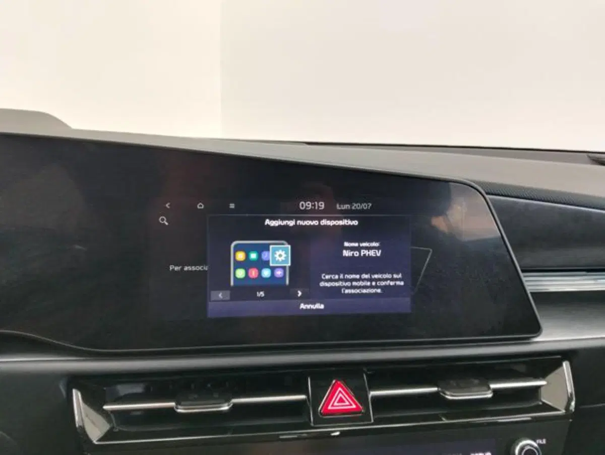 Kia Niro usata a Como (14)
