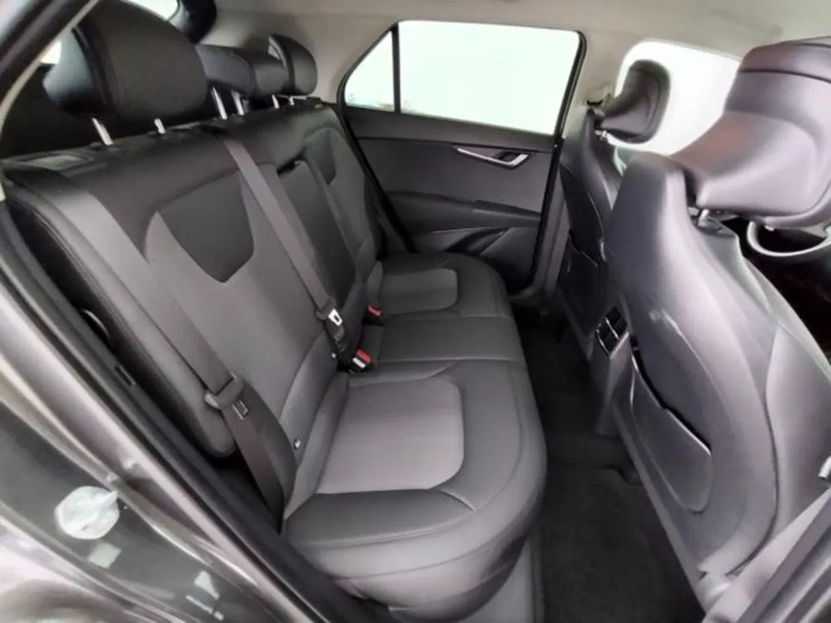 Kia Niro usata a Como (5)