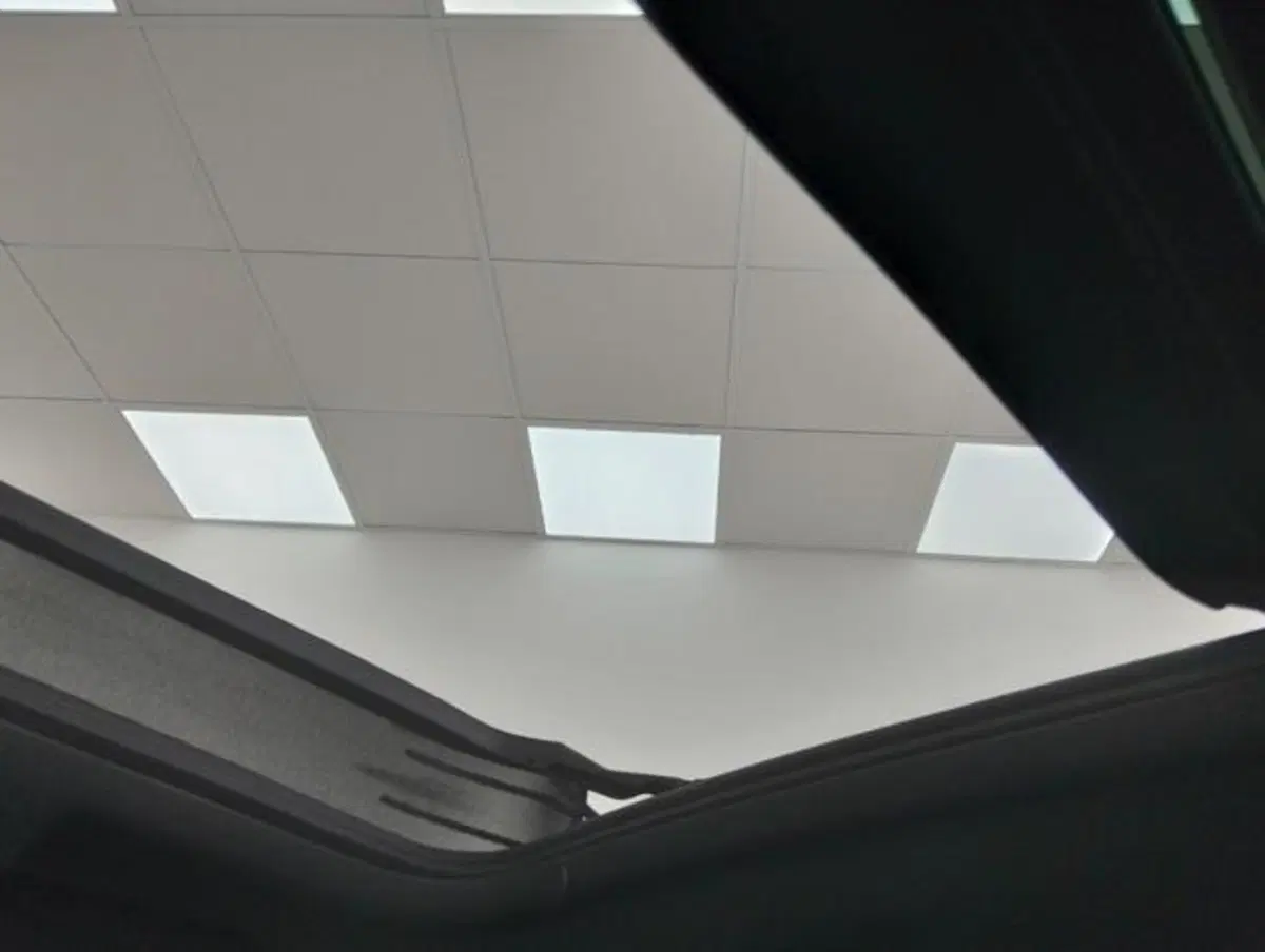 Volkswagen T-Roc usata a Como (18)