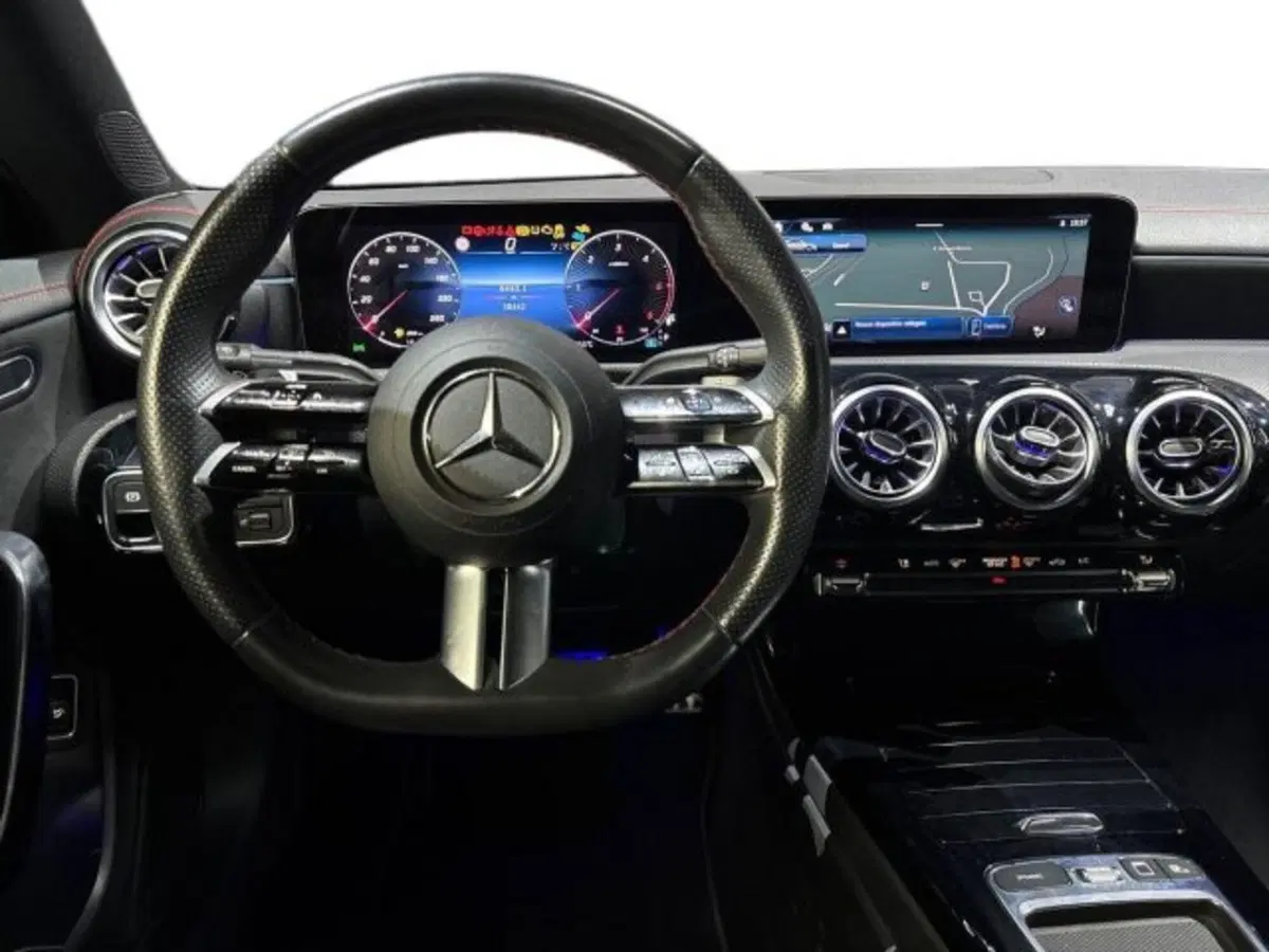 Mercedes-Benz CLA usata a Bologna (11)