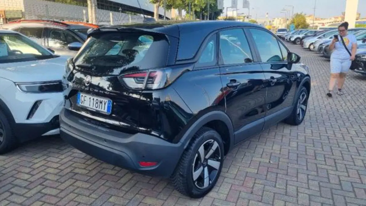 Opel Crossland usata a Savona (7)
