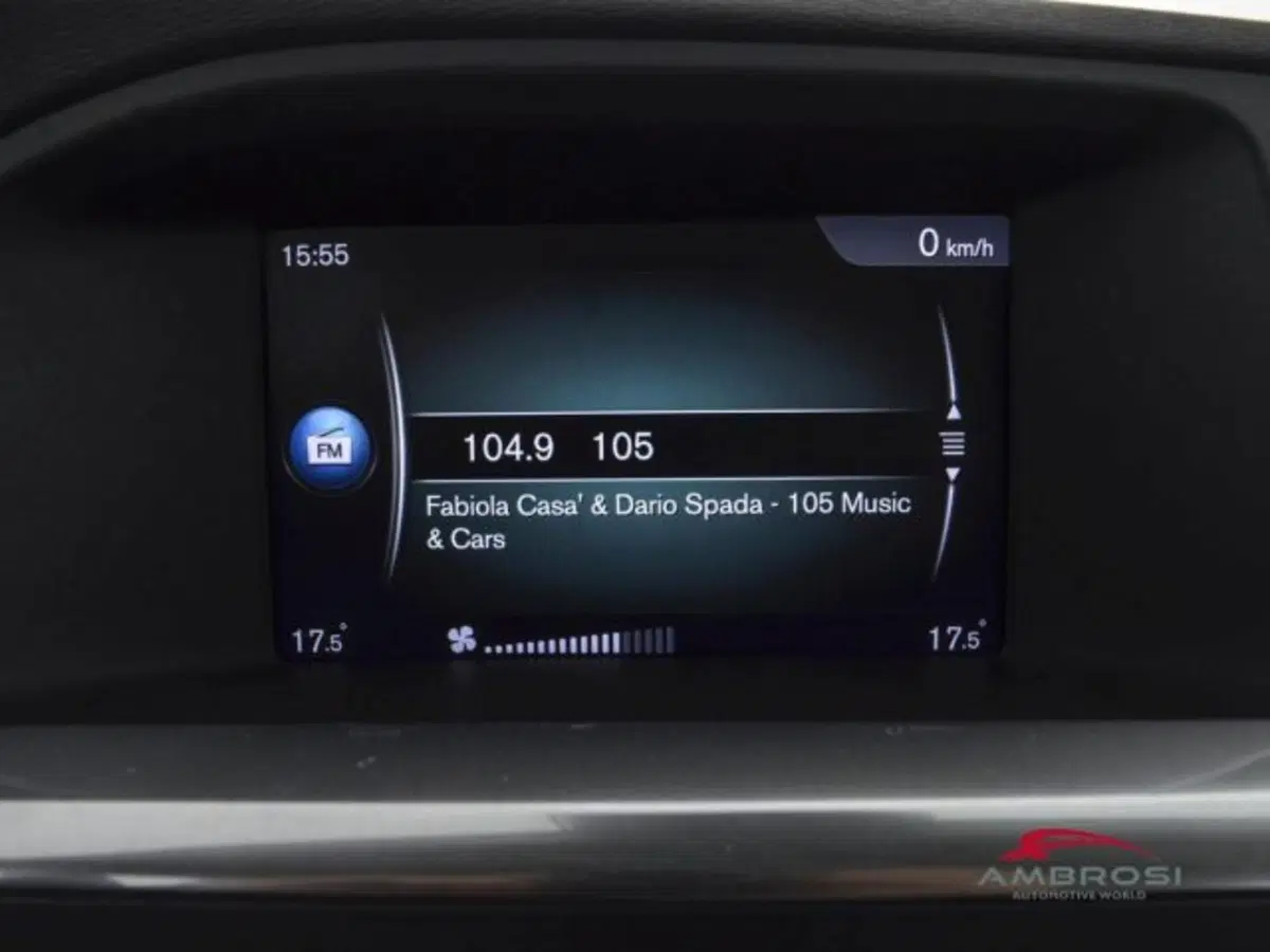 Volvo V60 Cross Country usata a Perugia (14)