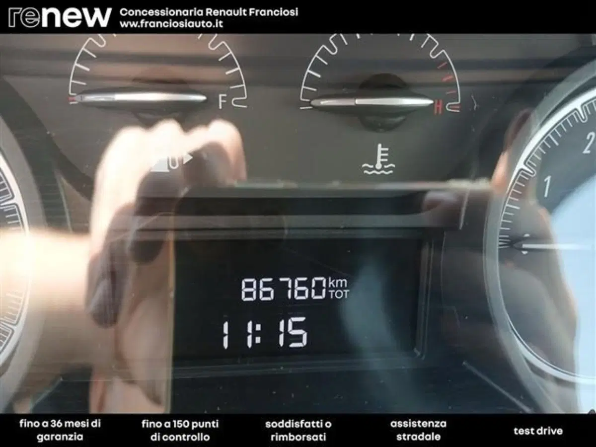 Lancia Ypsilon usata a Modena (5)