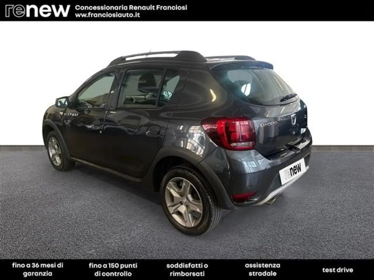 Dacia Sandero Stepway usata a Modena (4)