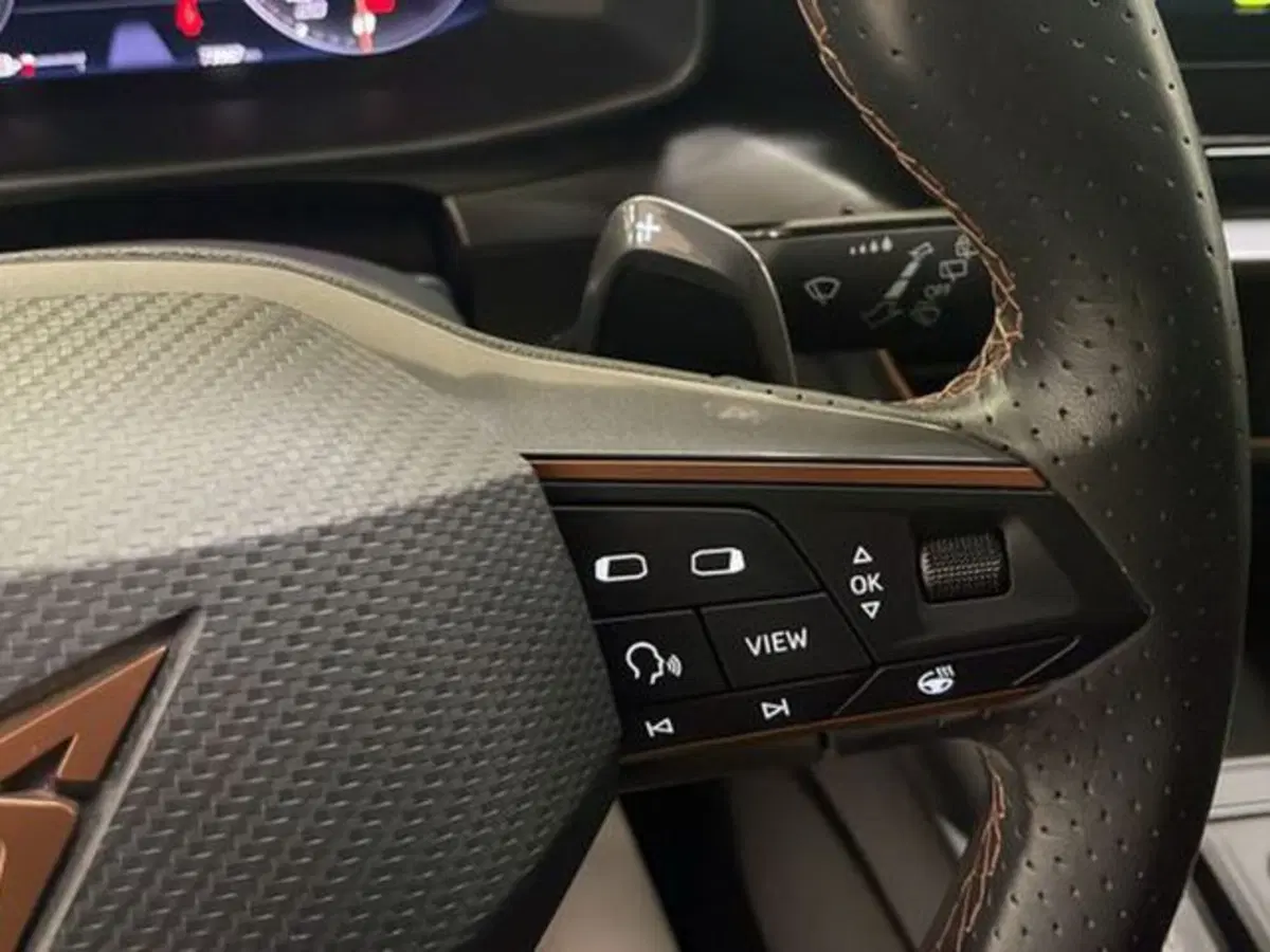 Cupra Leon Station Wagon usata a Vicenza (16)