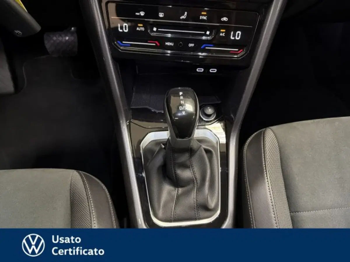 Volkswagen T-Roc usata a Vicenza (11)