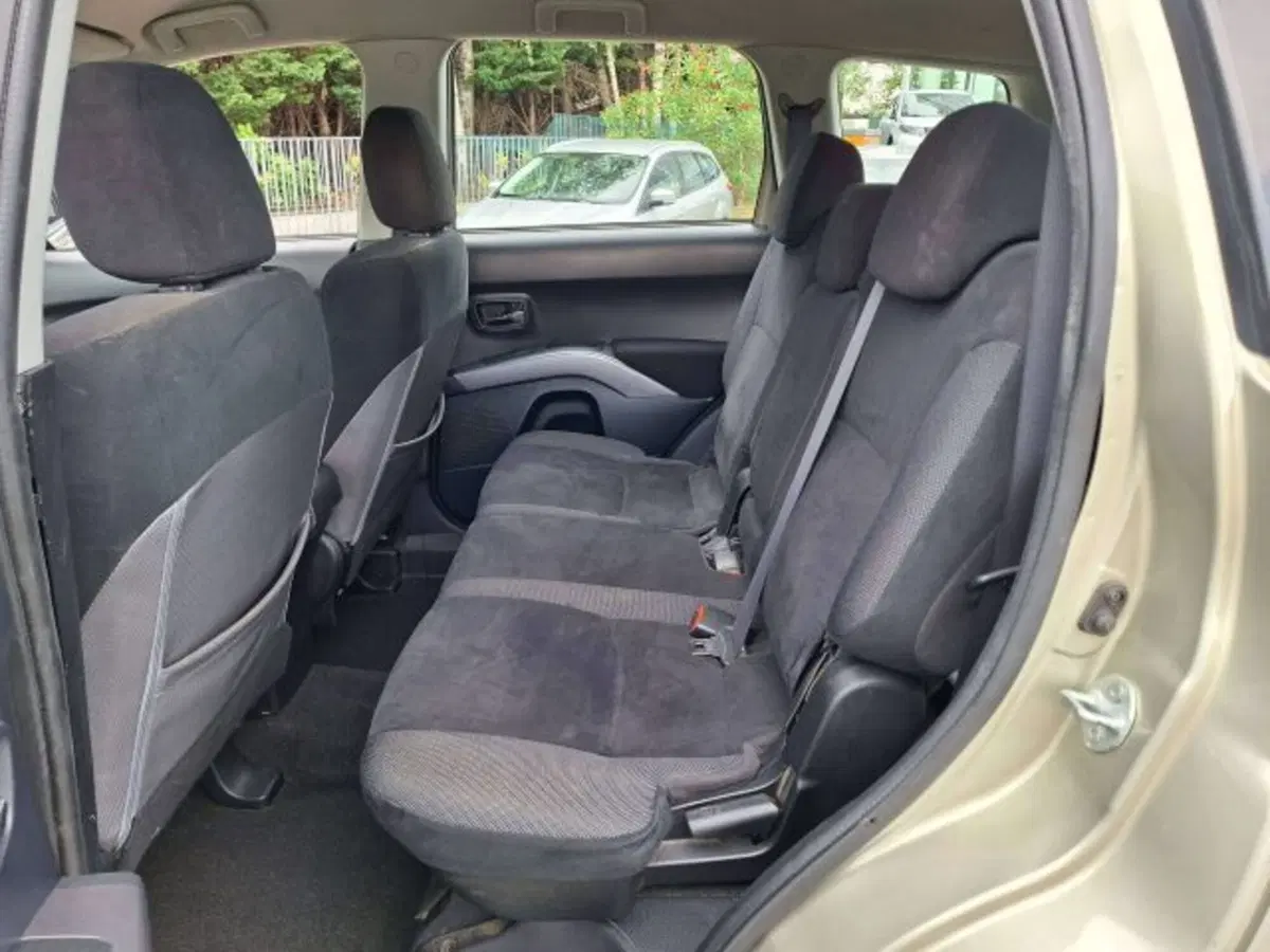 Mitsubishi Outlander usata a Como (6)