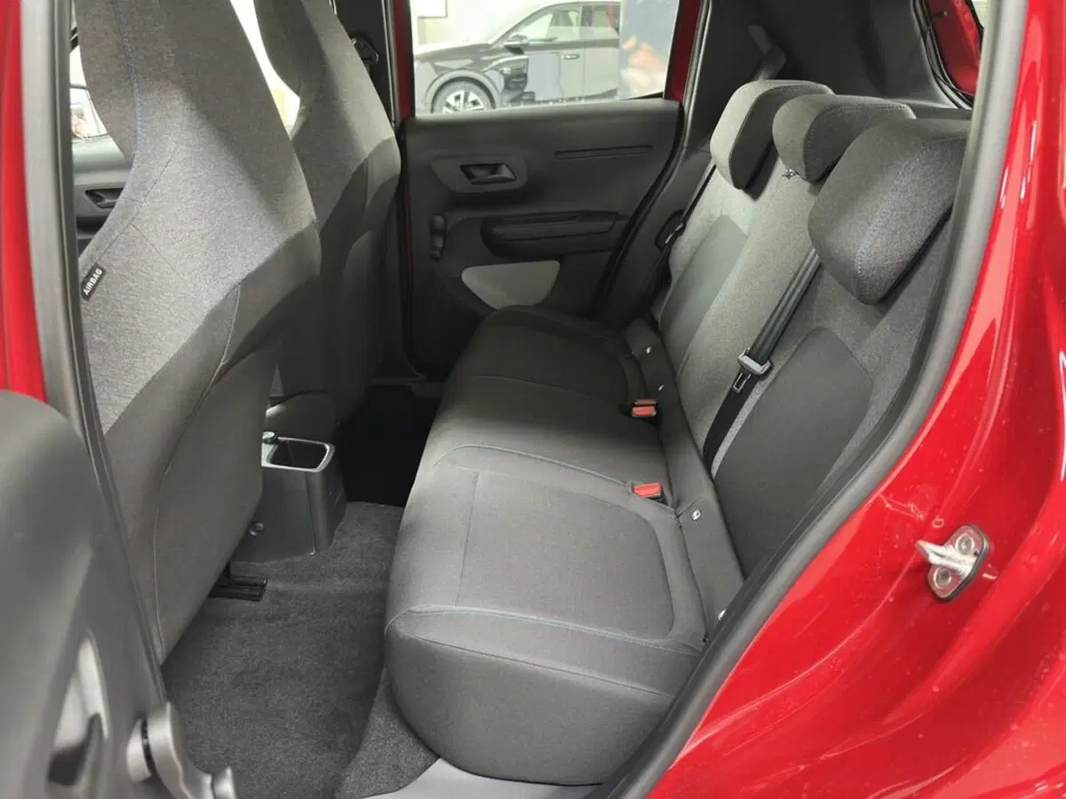 Citroen C3 Aircross nuova a Sondrio (11)