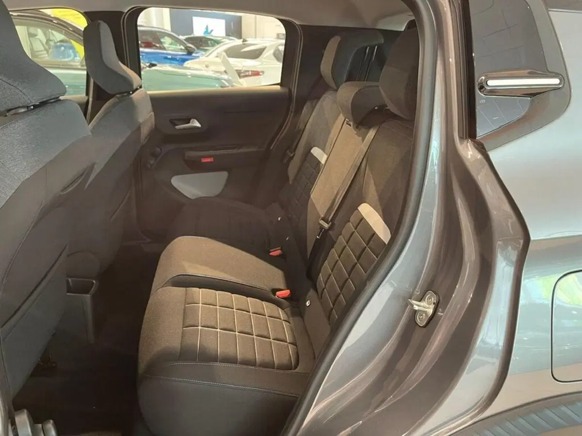 Citroen C3 Aircross nuova a Sondrio (11)