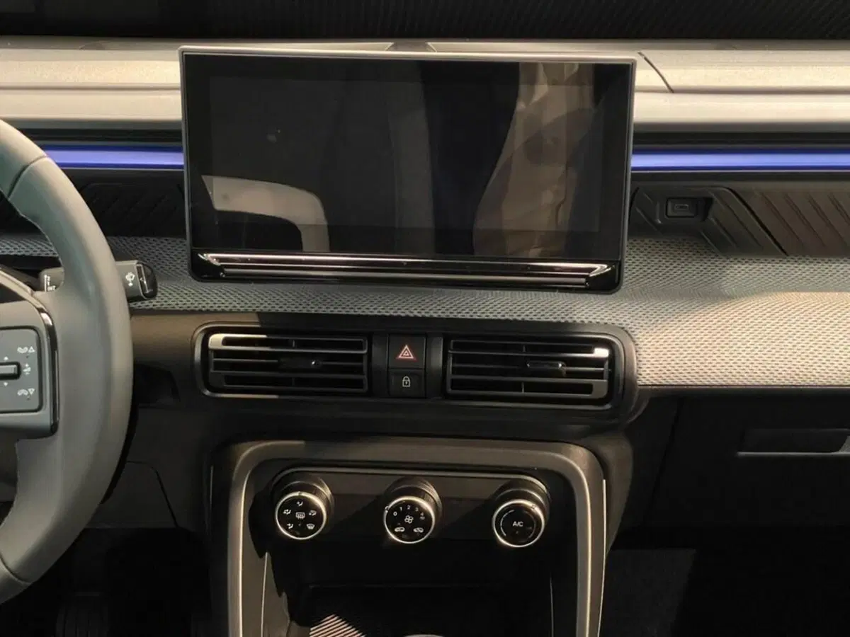 Citroen C3 Aircross nuova a Sondrio (13)