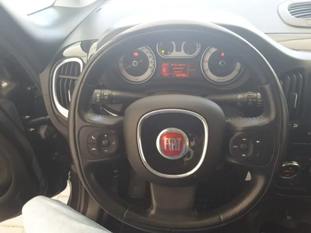 Fiat 500L Living usata a Firenze (7)
