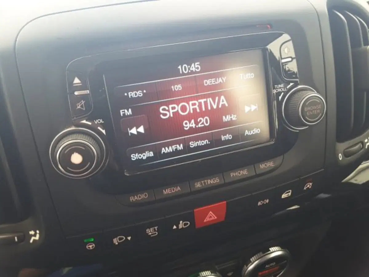 Fiat 500L Living usata a Firenze (8)